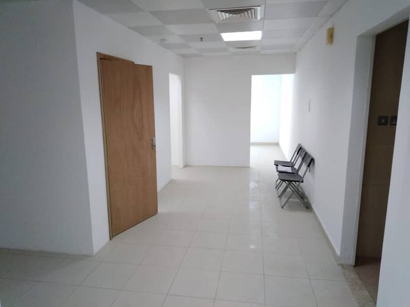 908 Sqfit Office With Partition Available For Rent in Horizon Tower