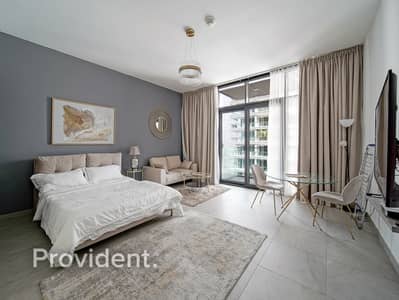 Studio for Rent in Downtown Dubai, Dubai - Furnished | Spacious | Modern Finishing