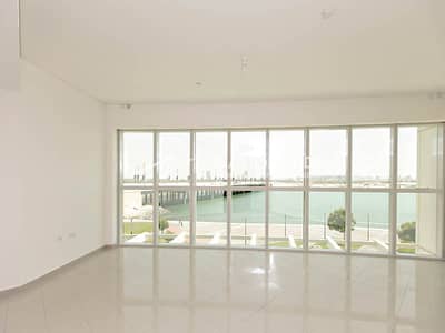 2 Bedroom Flat for Sale in Al Reem Island, Abu Dhabi - Spectacular 2BR| Rented| Sea Views| Prime Area