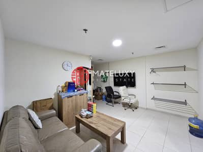 Serene Views  ||  Prime Lcoation  ||  1 Bedroom