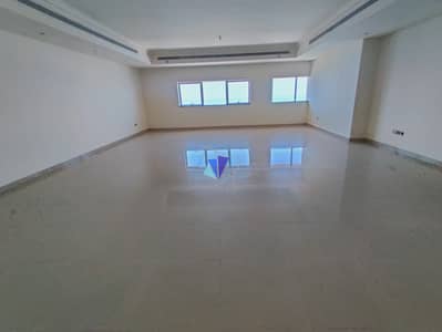 شقة 4 غرف نوم للايجار في الزاهية، أبوظبي - IMG_20240525_125046. jpg