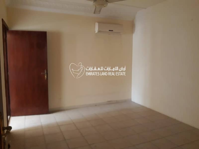 For rent - villa in Al Mirgab, Sharjah