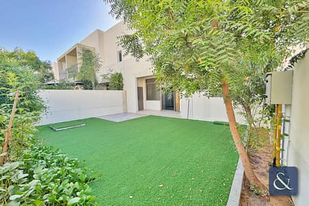 3 Bedroom Townhouse for Rent in Town Square, Dubai - 3 Beds + Maids | Large Garden | Balcony