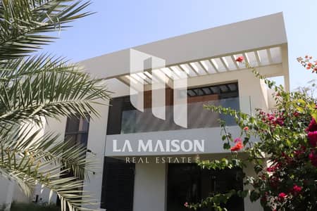 5 Bedroom Villa for Sale in Yas Island, Abu Dhabi - PHOTO-2024-04-18-19-28-35(1). jpg