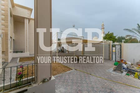 Vacant now 6BR villa with Maids and Drivers rm. Vacant now 6BR villa with Maids and Drivers rm.
