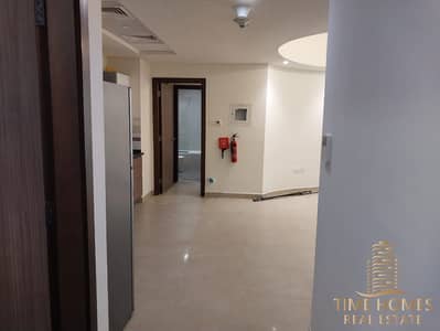 فلیٹ 2 غرفة نوم للبيع في الفرجان، دبي - شقة في عزيزي ستار،الفرجان 2 غرف 999999 درهم - 6988245
