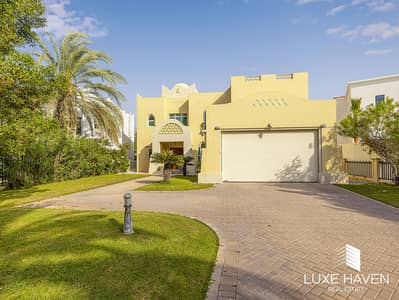 4 Bedroom Villa for Rent in Jumeirah Islands, Dubai - Superb Villa  |  Immaculate  |  Private Pool