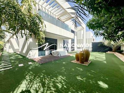 5 Bedroom Villa for Rent in Yas Island, Abu Dhabi - Fully Furnished|Single Row Villa| Relaxing Living