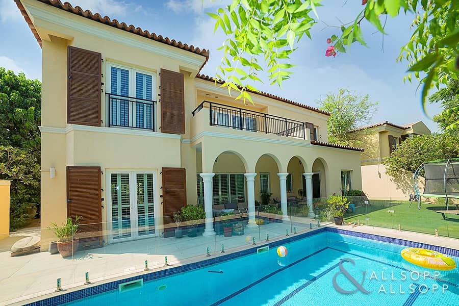 Fully Upgraded | Private Pool | Cul de Sac