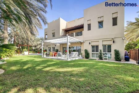 6 Bedroom Villa for Rent in The Meadows, Dubai - Lake View | Marina Skyline Views | Large Plot