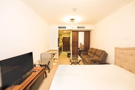 Studio for Rent in Jumeirah Lake Towers (JLT), Dubai - Vacant | New Furniture | Lake view