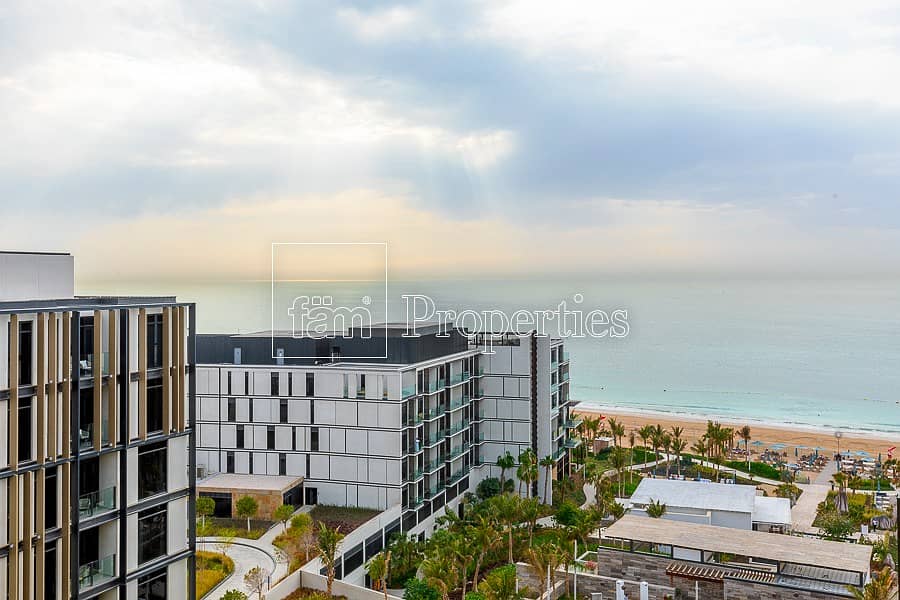 Furnished Exclusive 1BED | Beach Access