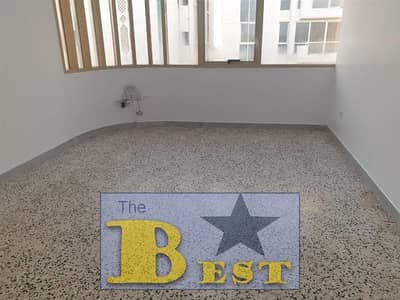 2 Bedroom Apartment for Rent in Al Khalidiyah, Abu Dhabi - 2 BEDROOM APRTMENT CENTRAL A/C /  C/GAS , ON AL KHALIDIYA  FOR RENT 50000/=