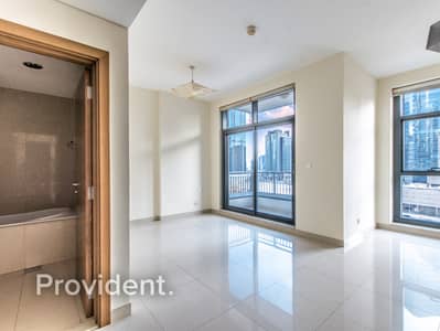 1 Bedroom Flat for Rent in Downtown Dubai, Dubai - Exclusive | Spacious | High Floor