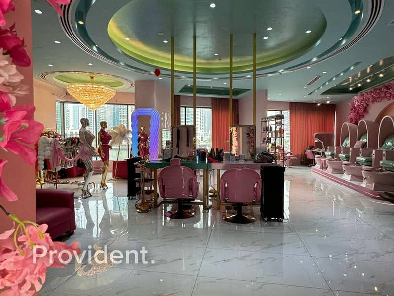 Prime Location | Luxury Lady Saloon | Main Road Prime Location | Luxury Lady Saloon | Main Road