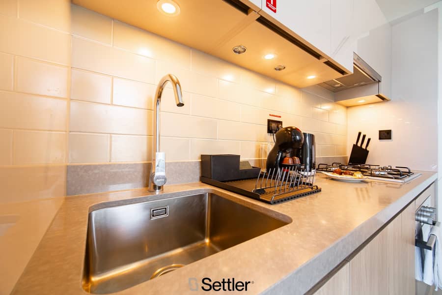 Cozy 2-bdr apartment in Sobha Waves | Free Parking lot | Fully equipped with everything necessary for life - Image 10