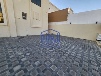 فیلا 4 غرف نوم للايجار في مدينة الرياض، أبوظبي - 20240527_175016. jpg
