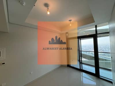 1 Bedroom Apartment for Sale in Business Bay, Dubai - Urgent Sale ! Biggest Layout ! 1 Bedroom Apartment