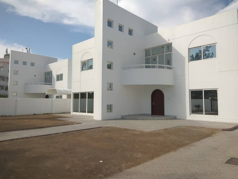 Вилла в Аль Гаруд, 4 cпальни, 175000 AED - 3666095