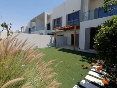 3 Bedroom Townhouse for Rent in Yas Island, Abu Dhabi - Single Row | Spacious Townhouse | Move-In Ready