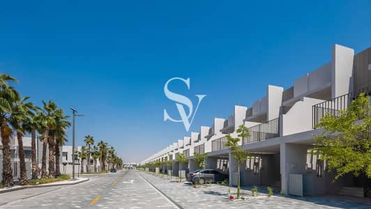 3 Bedroom Villa for Sale in Mohammed Bin Rashid City, Dubai - Single Row I Downtown views I Investors Deal