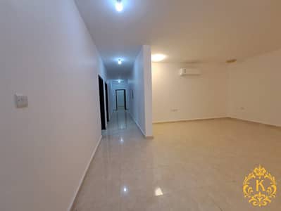 3 Cпальни Апартаменты в аренду в Аль Шамха, Абу-Даби - WhatsApp Image 2022-10-15 at 10.41. 07 AM (1). jpeg