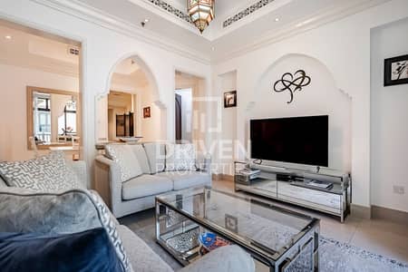 1 Bedroom Apartment for Rent in Downtown Dubai, Dubai - Luxurious | Spacious | Burj Khalifa and Lake View