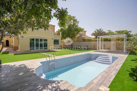4 Bedroom Villa for Sale in Jumeirah Park, Dubai - Single Row | Prime Location | Upgraded