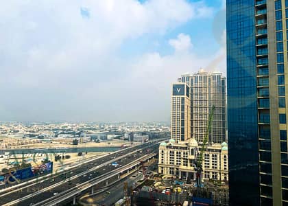 Studio for Sale in Business Bay, Dubai - Centre Location | High Floor | Pool View