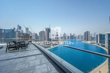 3 Bedroom Penthouse for Sale in Business Bay, Dubai - Penthouse | Canal View| High Floor| Elegant Living