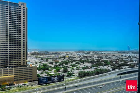 Office for Sale in Barsha Heights (Tecom), Dubai - Metro Connected | Sea Views | Vacant