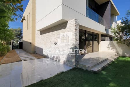3 Bedroom Villa for Rent in DAMAC Hills, Dubai - Ready to move in | Spacious Layout | Nicely Kept