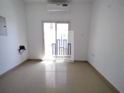 فلیٹ 1 غرفة نوم للايجار في تجارية مويلح، الشارقة - WhatsApp Image 2024-05-28 at 4.21. 34 PM (1). jpeg