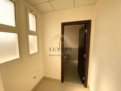1 Bedroom Flat for Rent in Asharij, Al Ain - Gated Community|Open kitchen |Balcony |Pool n Gym