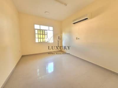 10 Bedroom Floor for Rent in Al Jimi, Al Ain - Prime Location | Main Road | Parking space