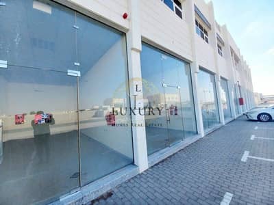 Shop for Rent in Al Noud, Al Ain - Bright shop | Prime Location|For All businesses