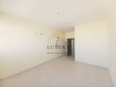 Office for Rent in Al Noud, Al Ain - Bright office | Prime Location |Near Mall
