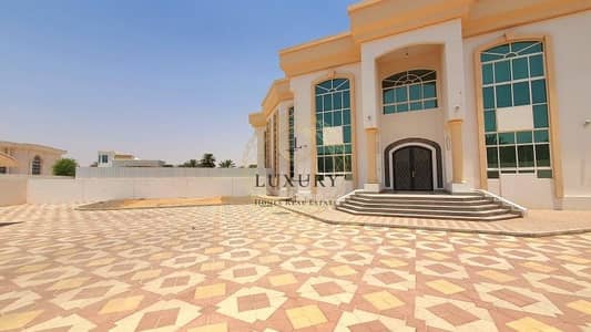 5 Bedroom Villa for Rent in Al Tiwayya, Al Ain - Elegant Spacious Bright Duplex Villa in Towayya
