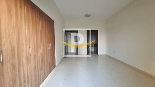 3 Bedroom Apartment for Rent in World Trade Centre, Dubai - 3 BR Apartment| Balconies | Close to Dubai Mall