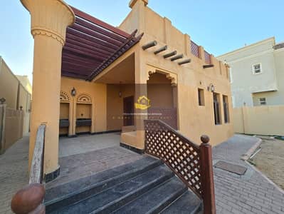 2 Bedroom Villa for Rent in Mohammed Bin Zayed City, Abu Dhabi - a2591520-a2fc-4810-ba11-411059138858. jpg