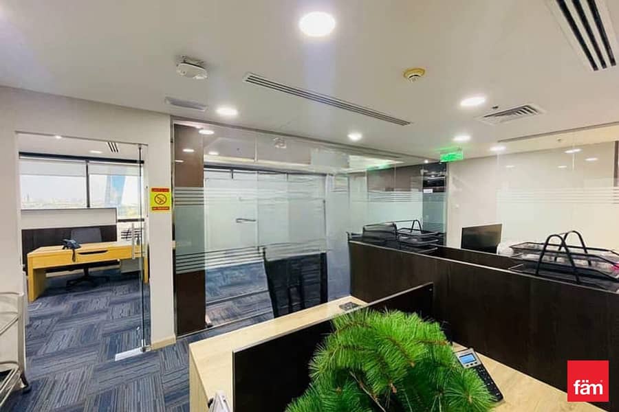 Furnished | Upgraded | Mid Floor | Vacant Furnished | Upgraded | Mid Floor | Vacant