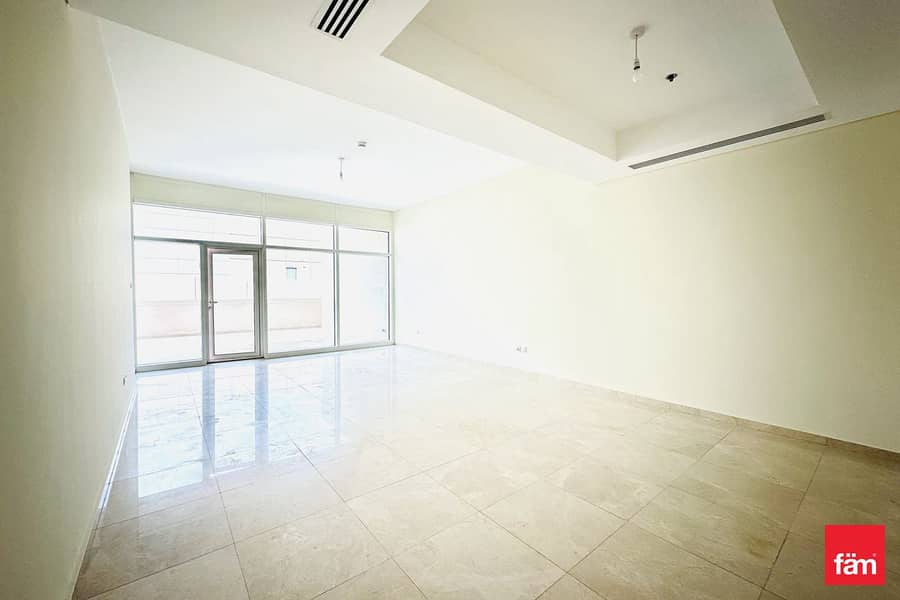 Bright | Canal View | Fully Fitted Bright | Canal View | Fully Fitted