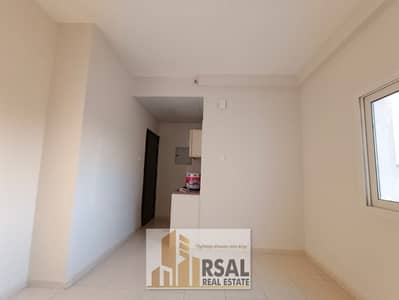 Studio for Rent in Muwaileh, Sharjah - f7f9571b-a63c-42b5-b79c-20a8a817a582. jpg