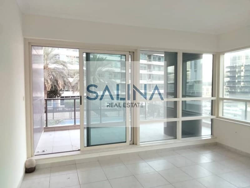 5 Marina_Quays_Living_Area. jpeg