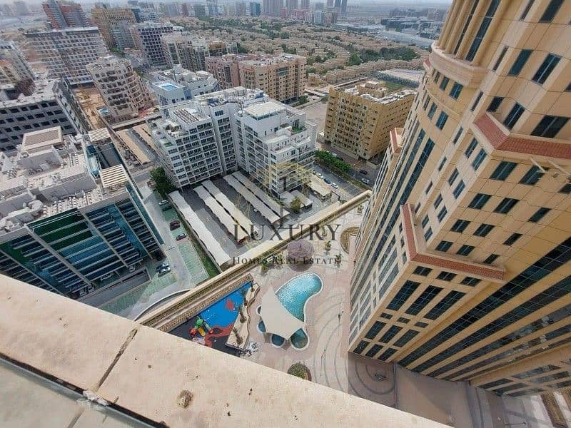شقة في أبراج القصر 2،أبراج القصر،واحة دبي للسيليكون (DSO) 420000 درهم - 9007271