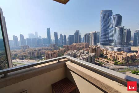1 Bedroom Apartment for Sale in Downtown Dubai, Dubai - Sound & Heat Proof | European Style Furniture
