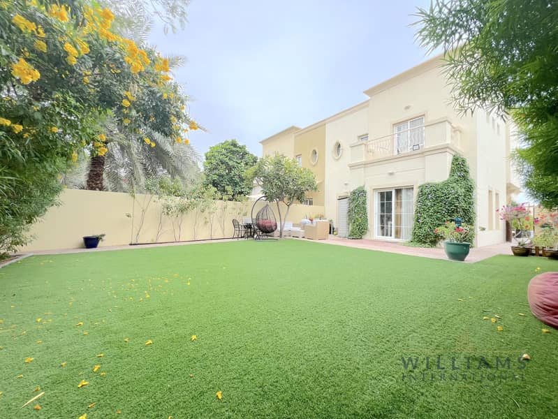 LARGE PLOT | 3 BEDROOM | CLOSE TO POOL