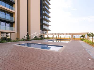2 Bedroom Apartment for Sale in Saadiyat Island, Abu Dhabi - Vacant| Elegant Unit| Best Layout | Pool Views