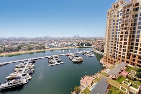 2 Bedroom Flat for Rent in Palm Jumeirah, Dubai - Sea View | Partial Upgrade | High Floor