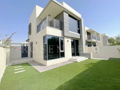 4 Bedroom Villa for Rent in Dubai Hills Estate, Dubai - Amazing Location | . Large Corner Plot | Single Row
